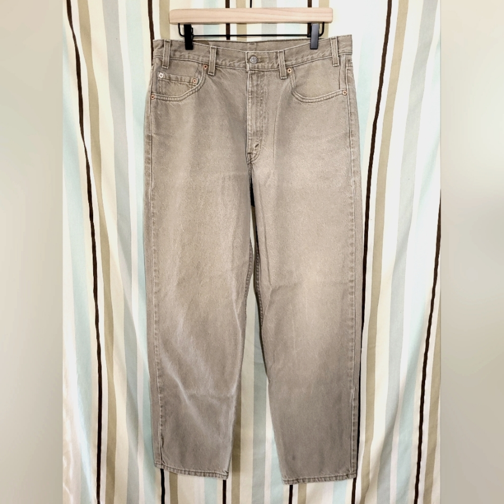 Vintage 1999 Levi's 550 Relaxed Fit Green Khaki Jeans, size 36x32